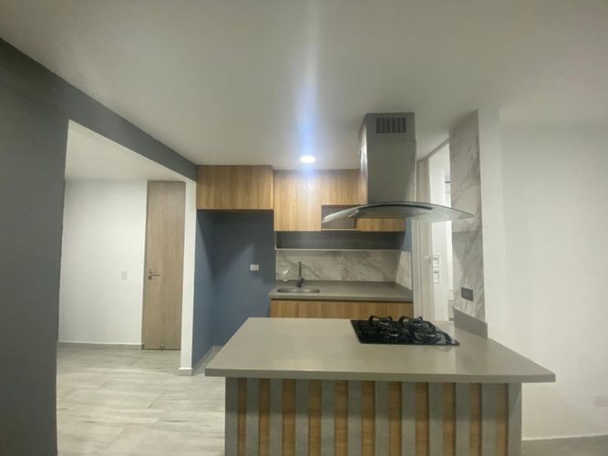 Apartamento de 3 alcobas en venta en El Porvenir, Rionegro, 58 m² · foto 4 de 24