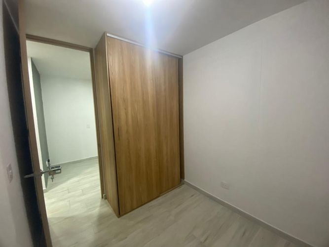 Apartamento de 3 alcobas en venta en El Porvenir, Rionegro, 58 m² · foto 7 de 24