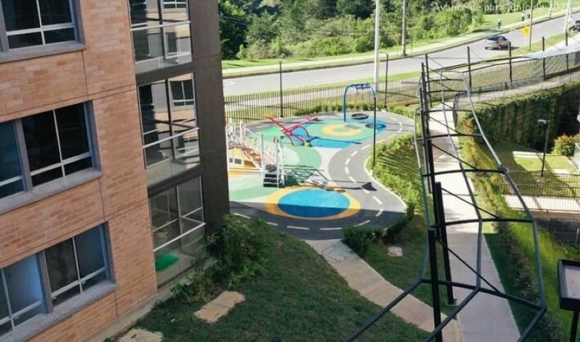 Apartamento de 3 alcobas en venta en El Porvenir, Rionegro, 58 m² · foto 21 de 24