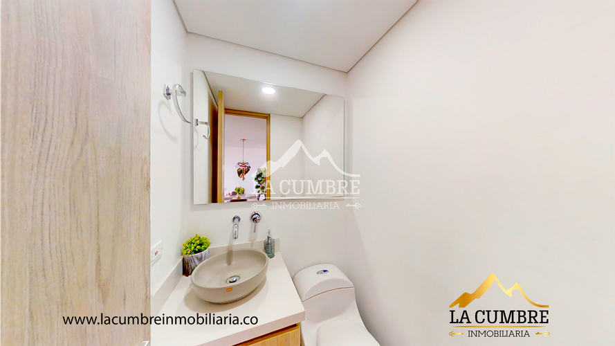 Apartamento de 3 alcobas en arriendo en Altos Del Poblado, Medellín, 90 m² · foto 9 de 15