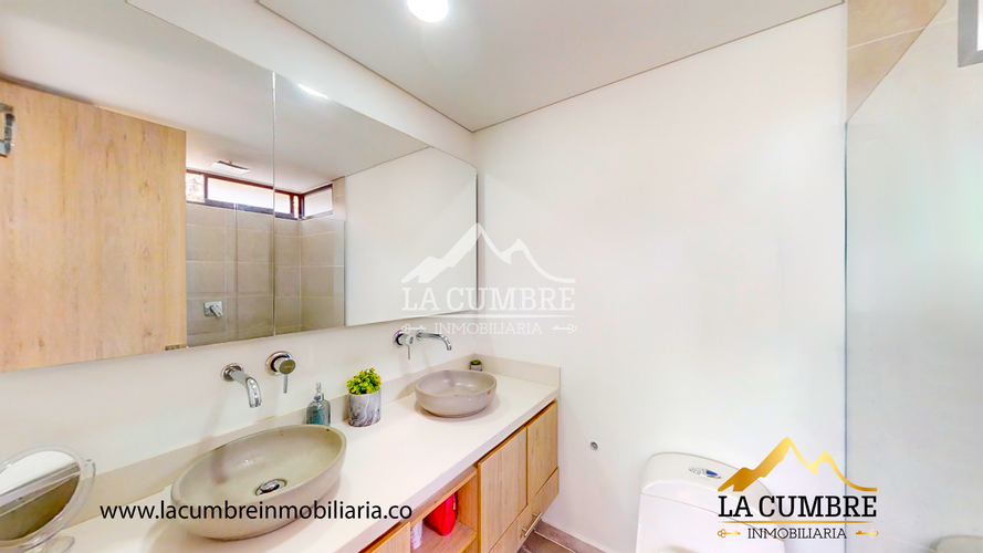 Apartamento de 3 alcobas en arriendo en Altos Del Poblado, Medellín, 90 m² · foto 10 de 15