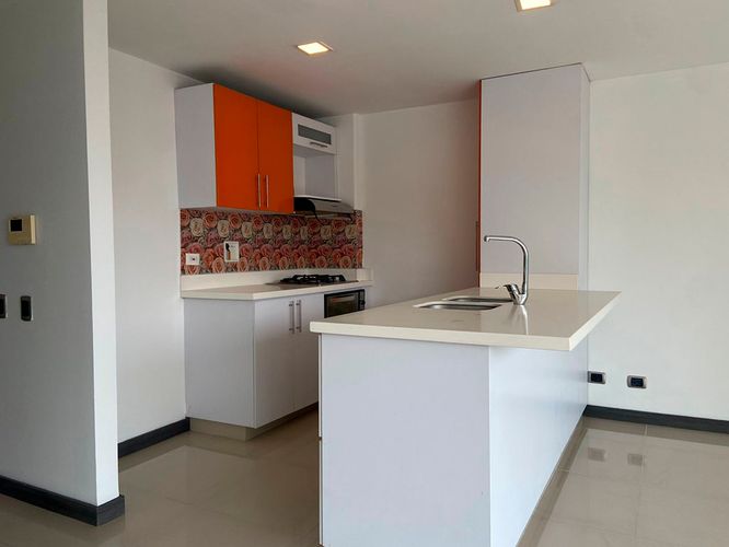 Apartamento de 3 alcobas en venta en Entre Amigos, Sabaneta, 118 m² · foto 6 de 19