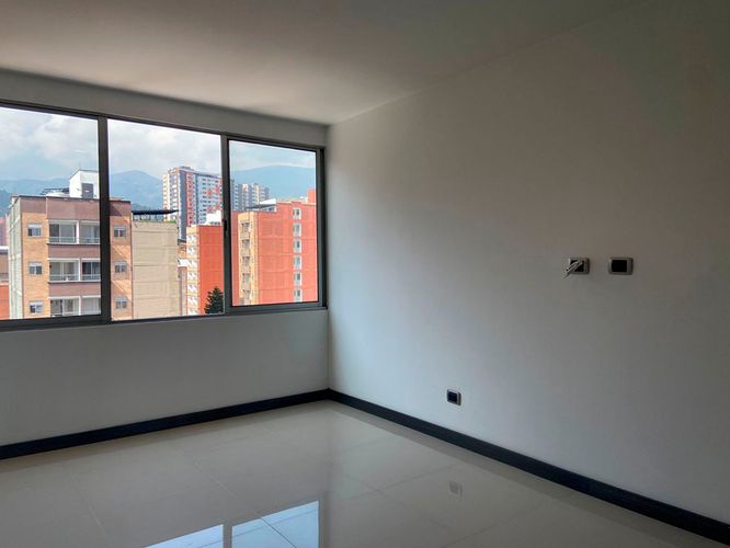 Apartamento de 3 alcobas en venta en Entre Amigos, Sabaneta, 118 m² · foto 12 de 19