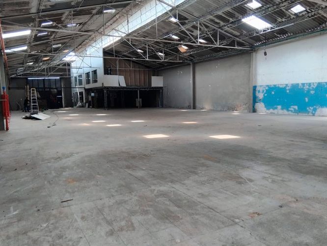 Bodega en arriendo en El Poblado, Medellín, 800 m² · foto 4 de 15