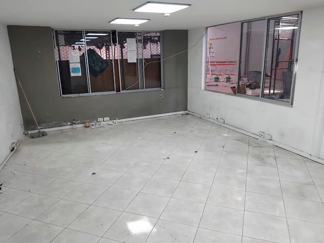 Bodega en arriendo en El Poblado, Medellín, 800 m² · foto 7 de 15