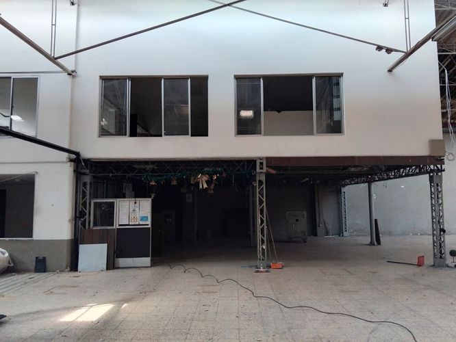 Bodega en arriendo en El Poblado, Medellín, 800 m² · foto 15 de 15