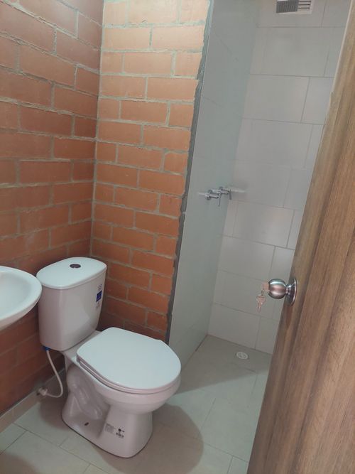 Apartamento de 1 alcoba en venta en Bahia Solano, Bogotá, 25 m² · foto 2 de 16
