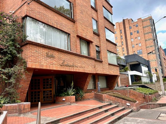 Apartamento en venta en Chico Norte, Bogotá · foto 17 de 19