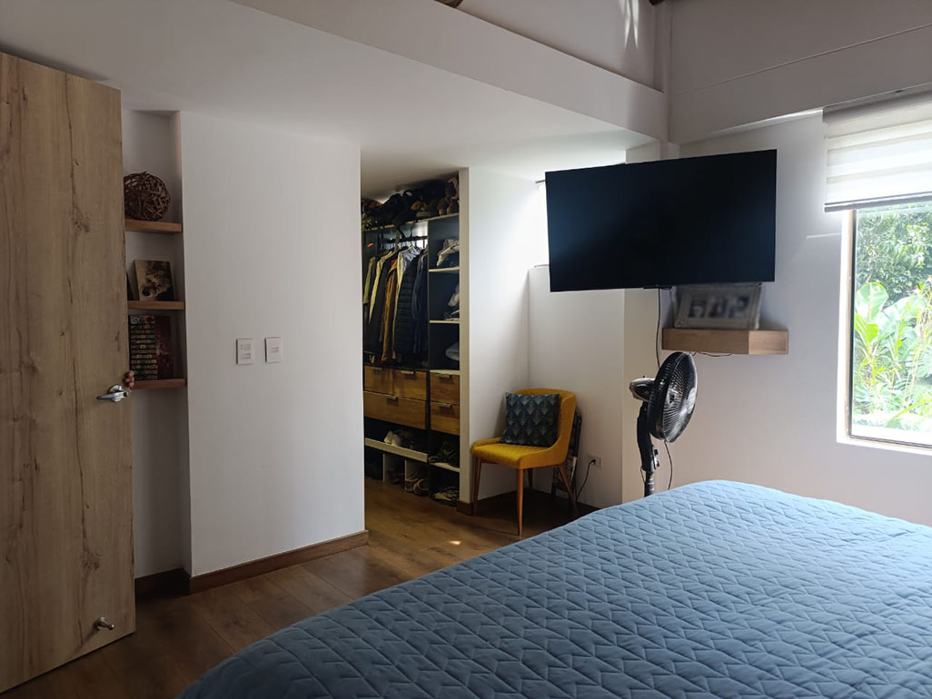 Casa en arriendo en El Poblado, Medellín · foto 9 de 20