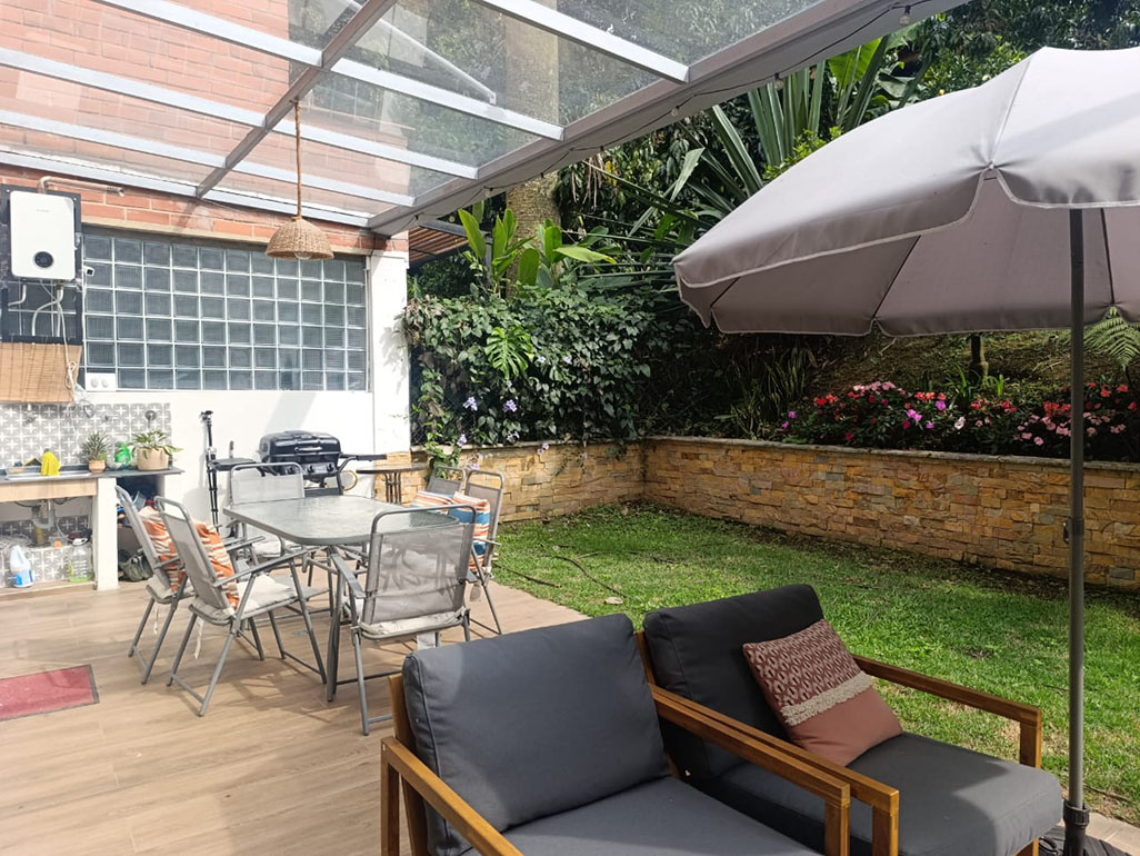 Casa en arriendo en El Poblado, Medellín · foto 20 de 20