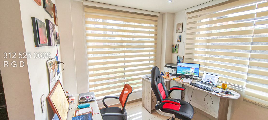 Casa de 4 alcobas en venta en El Rocio, Cajicá, 391 m² · foto 2 de 24