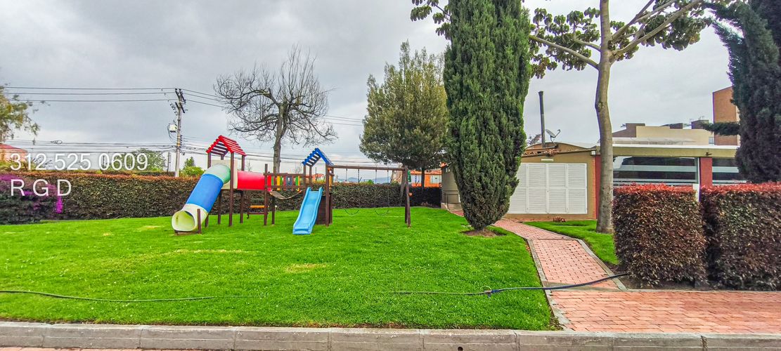 Casa de 4 alcobas en venta en El Rocio, Cajicá, 391 m² · foto 22 de 24