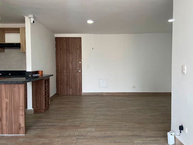 Apartamento de 3 alcobas en arriendo en La Doctora, Sabaneta, 81 m² · foto 2 de 20