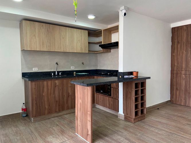 Apartamento de 3 alcobas en arriendo en La Doctora, Sabaneta, 81 m² · foto 3 de 20