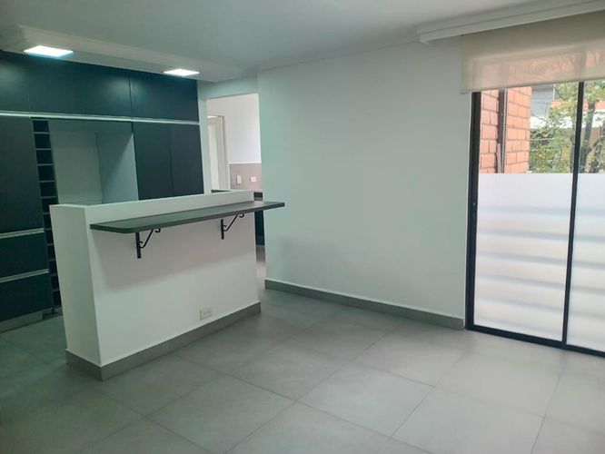 Apartamento de 3 alcobas en venta en Transversal Inferior, Envigado, 155 m² · foto 7 de 19