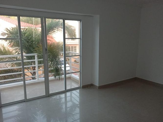 Casa de 4 alcobas en venta en Cr.La Castellana, Barranquilla, 280 m² · foto 12 de 24