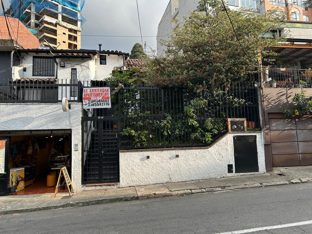 Casa en venta en Chapinero Alto, Bogotá · foto 2 de 15