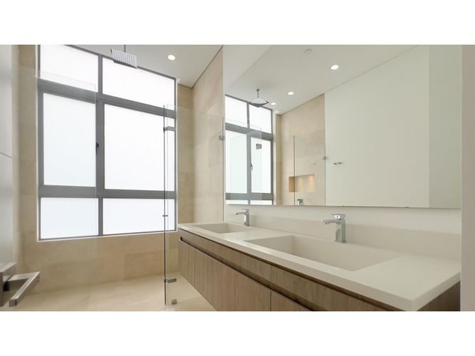 Apartamento en venta en Loma De Las Brujas, Envigado · foto 8 de 11