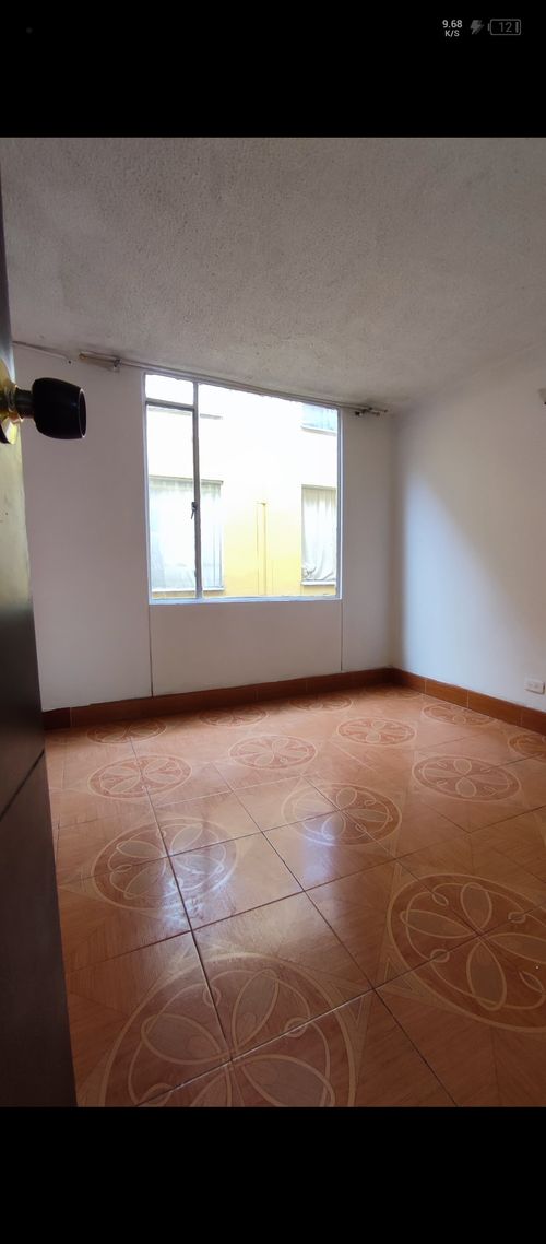Apartamento de 3 alcobas en arriendo en Club De Los Lagartos, Bogotá, 54 m² · foto 5 de 15