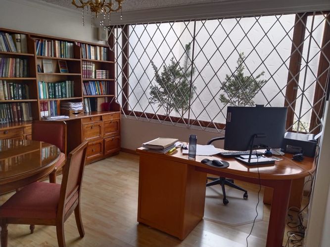 Casa de 5 alcobas en venta en El Batán, Bogotá, 264 m² · foto 4 de 24