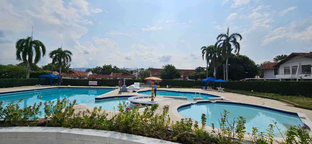 Casa de 3 alcobas en venta en Ricaurte, 480 m² · foto 19 de 24