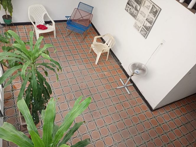 Casa de 10 alcobas en venta en Santander, Girardot, 421 m² · foto 3 de 24