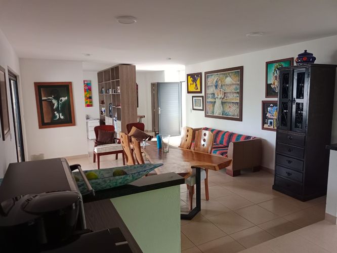 Casa de 4 alcobas en venta en San Vicente, Jamundí, 240 m² · foto 5 de 24