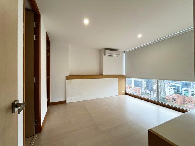 Apartamento de 4 alcobas en arriendo en El Poblado, Medellín, 120 m² · foto 9 de 19