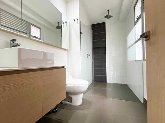 Apartamento de 4 alcobas en arriendo en El Poblado, Medellín, 120 m² · foto 17 de 19