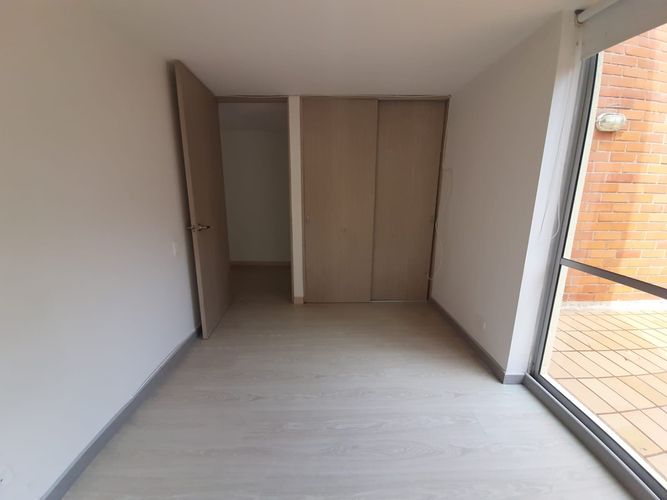 Apartamento de 3 alcobas en venta en Loma De Las Brujas, Envigado, 160 m² · foto 11 de 24