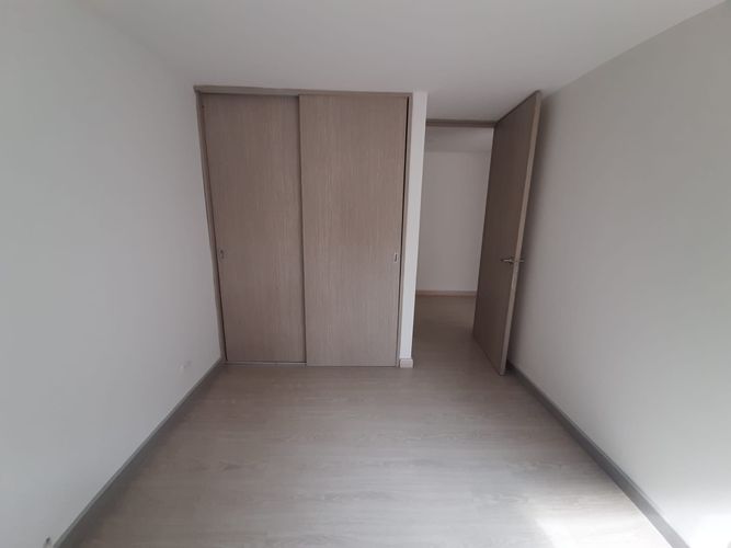 Apartamento de 3 alcobas en venta en Loma De Las Brujas, Envigado, 160 m² · foto 18 de 24