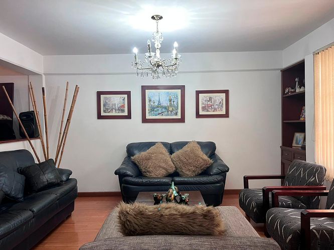 Casa de 3 alcobas en venta en La Pradera, Envigado, 171 m² · foto 3 de 20
