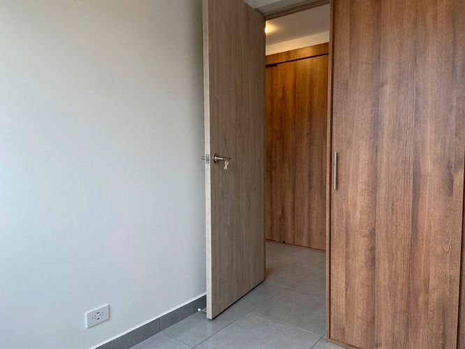 Apartamento de 3 alcobas en venta en San Jose, Sabaneta, 58 m² · foto 14 de 20