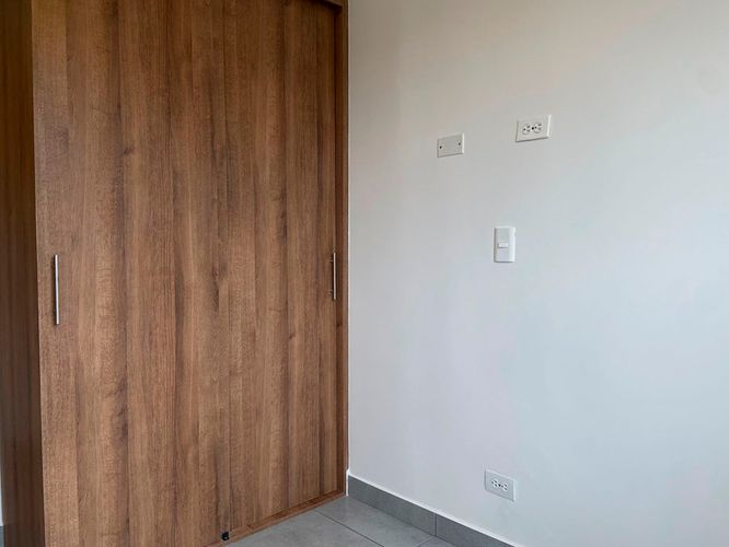 Apartamento de 3 alcobas en venta en San Jose, Sabaneta, 58 m² · foto 16 de 20