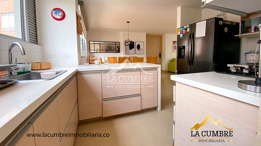 Apartamento de 3 alcobas en venta en Santa Maria De Los Angeles, Medellín, 135 m² · foto 7 de 15