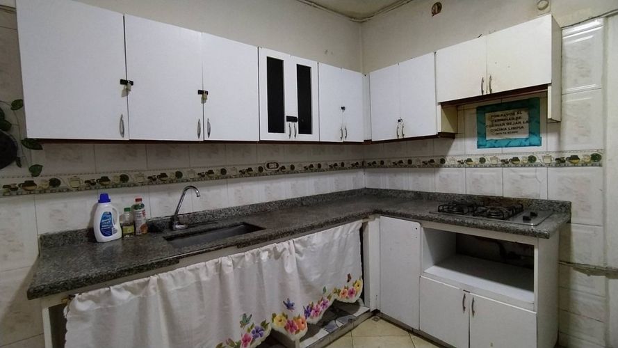 Casa de 8 alcobas en venta en Prado, Medellín, 249 m² · foto 8 de 20