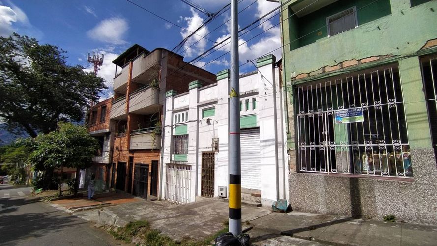 Casa de 8 alcobas en venta en Prado, Medellín, 249 m² · foto 20 de 20