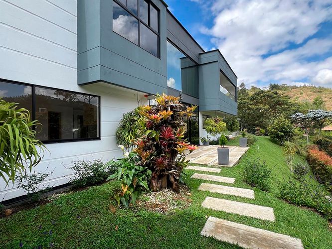 Casa de 5 alcobas en arriendo en El Retiro, 667 m² · foto 20 de 20