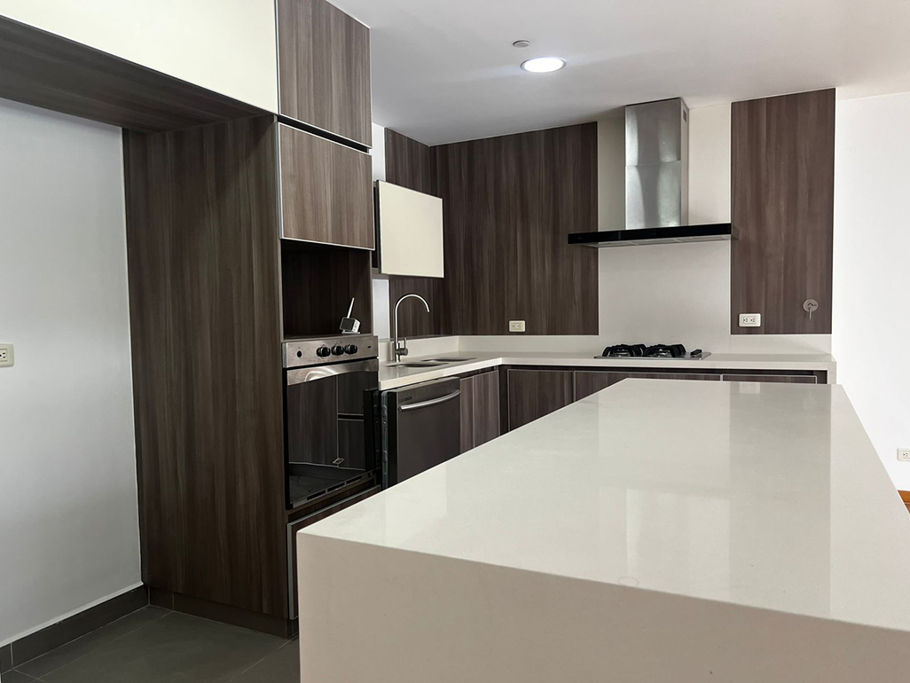 Apartamento en arriendo en La Pradera, Envigado · foto 7 de 20