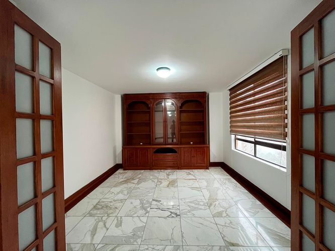 Apartamento de 3 alcobas en arriendo en El Poblado, Medellín, 146 m² · foto 14 de 20