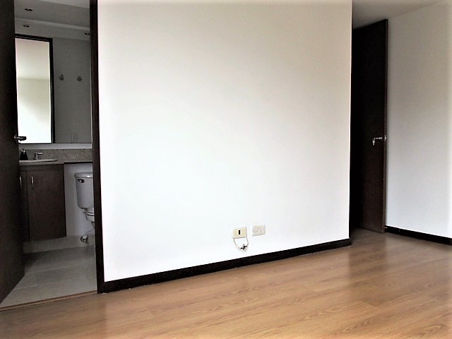 Apartamento en venta en Cumbres, Envigado · foto 14 de 20
