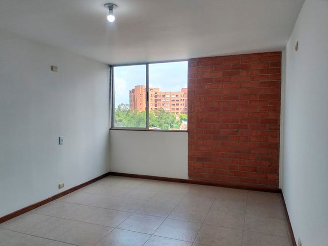 Apartamento de 3 alcobas en arriendo en El Poblado, Medellín, 87 m² · foto 11 de 17