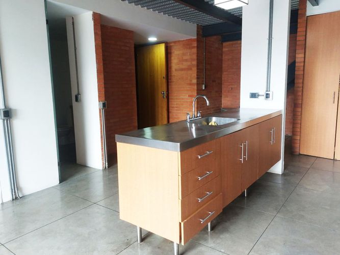Apartamento de 1 alcoba en arriendo en El Poblado, Medellín, 120 m² · foto 4 de 14