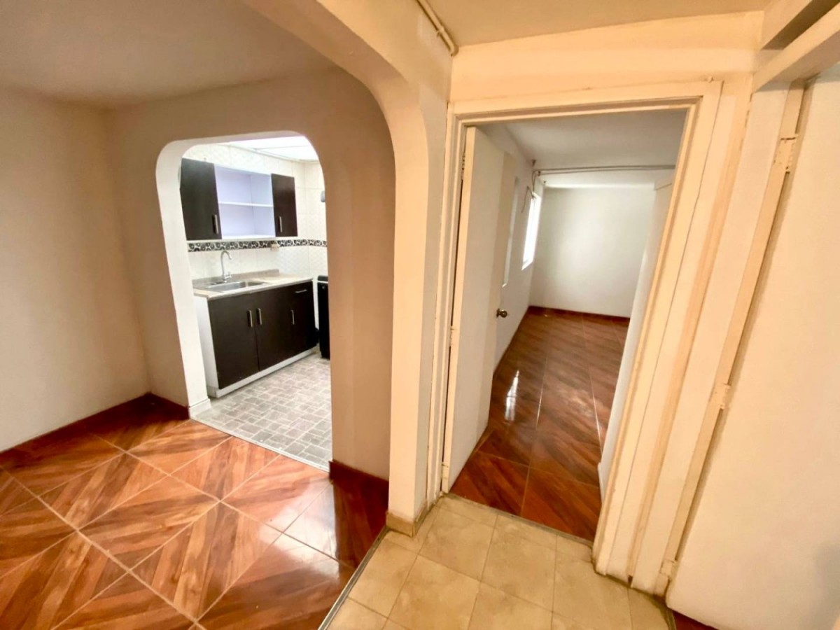 Casa en venta en Santa Isabel, Bogotá · foto 10 de 24