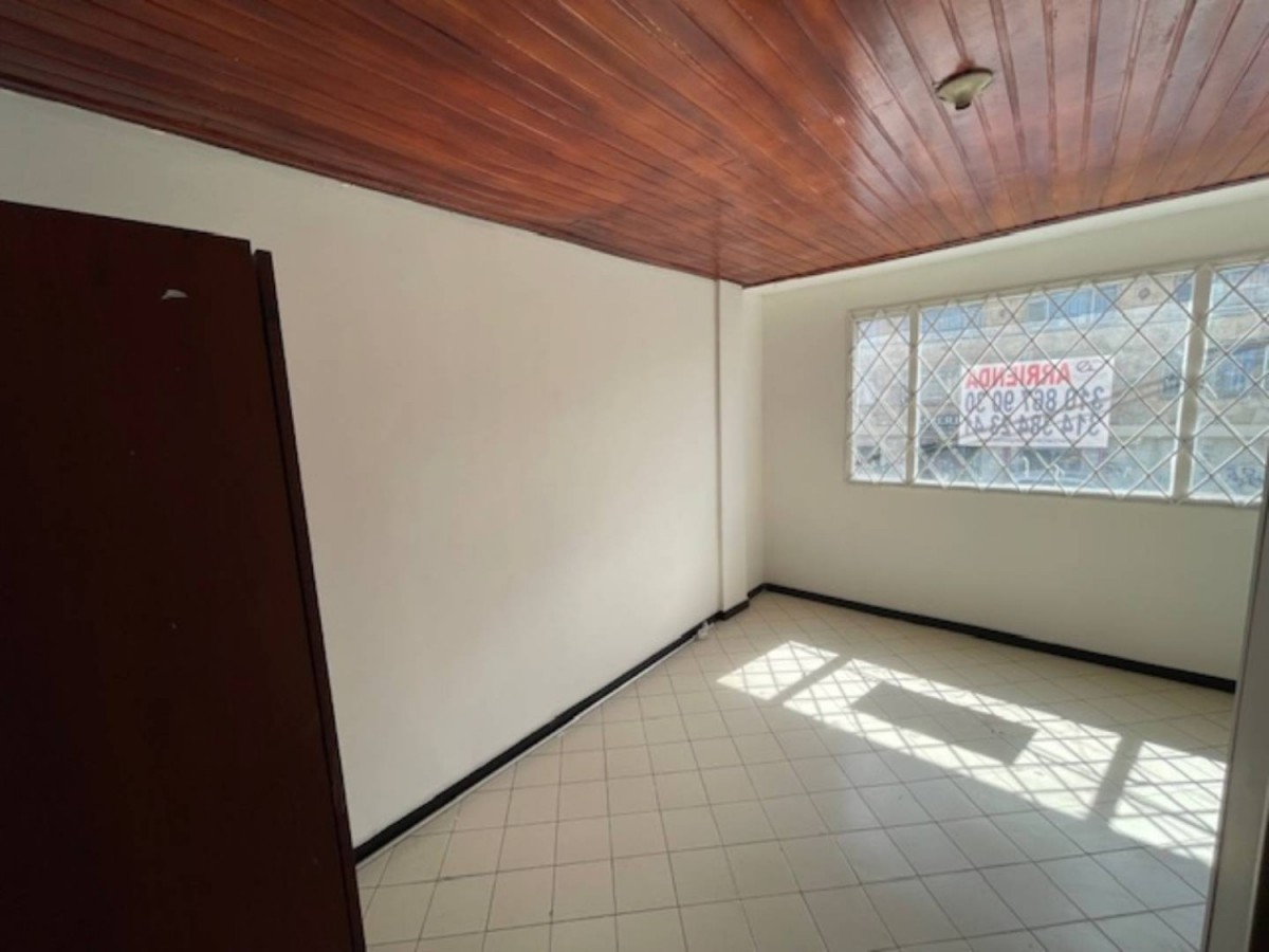 Casa en venta en Santa Isabel, Bogotá · foto 16 de 24