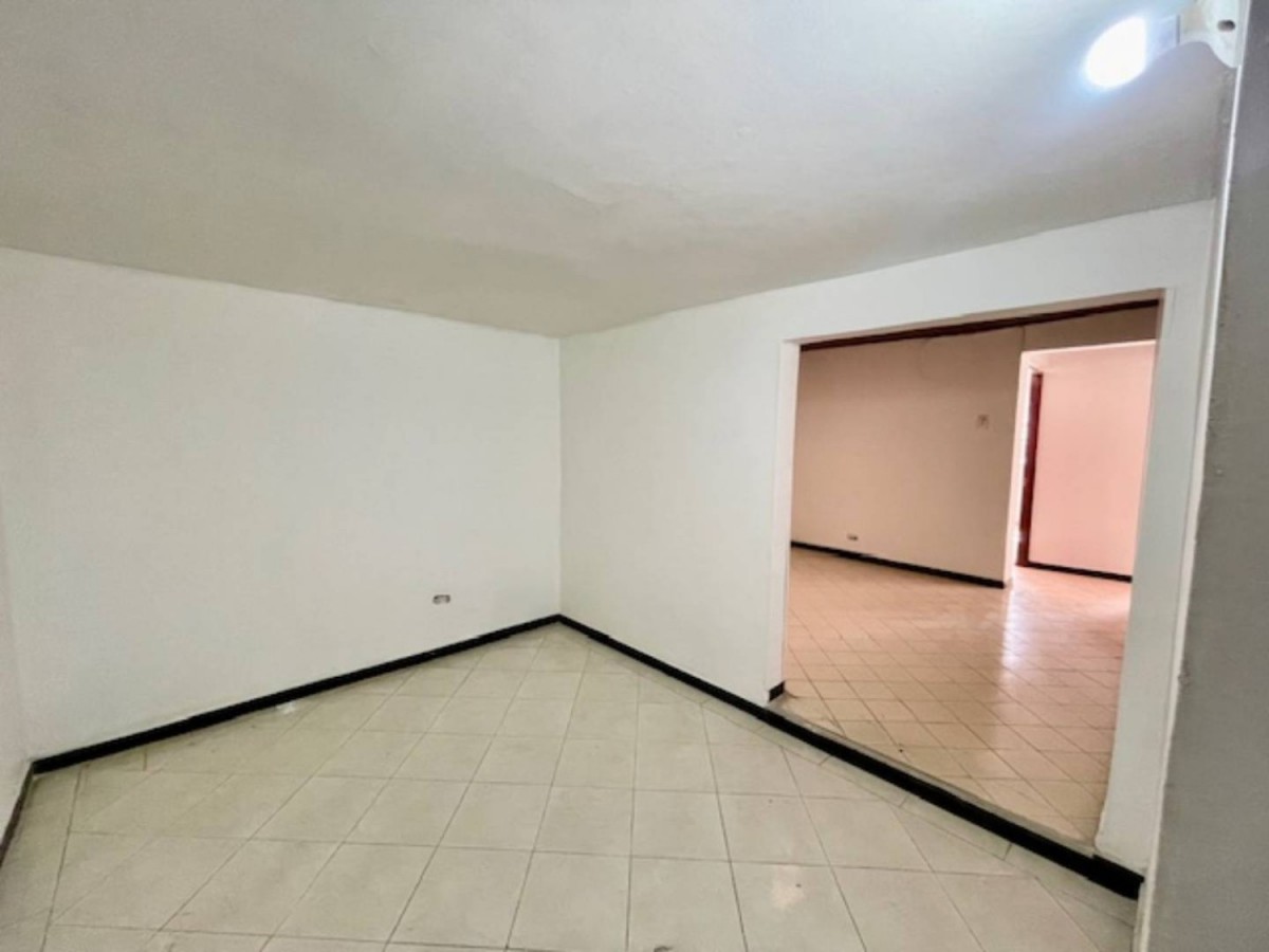 Casa en venta en Santa Isabel, Bogotá · foto 21 de 24