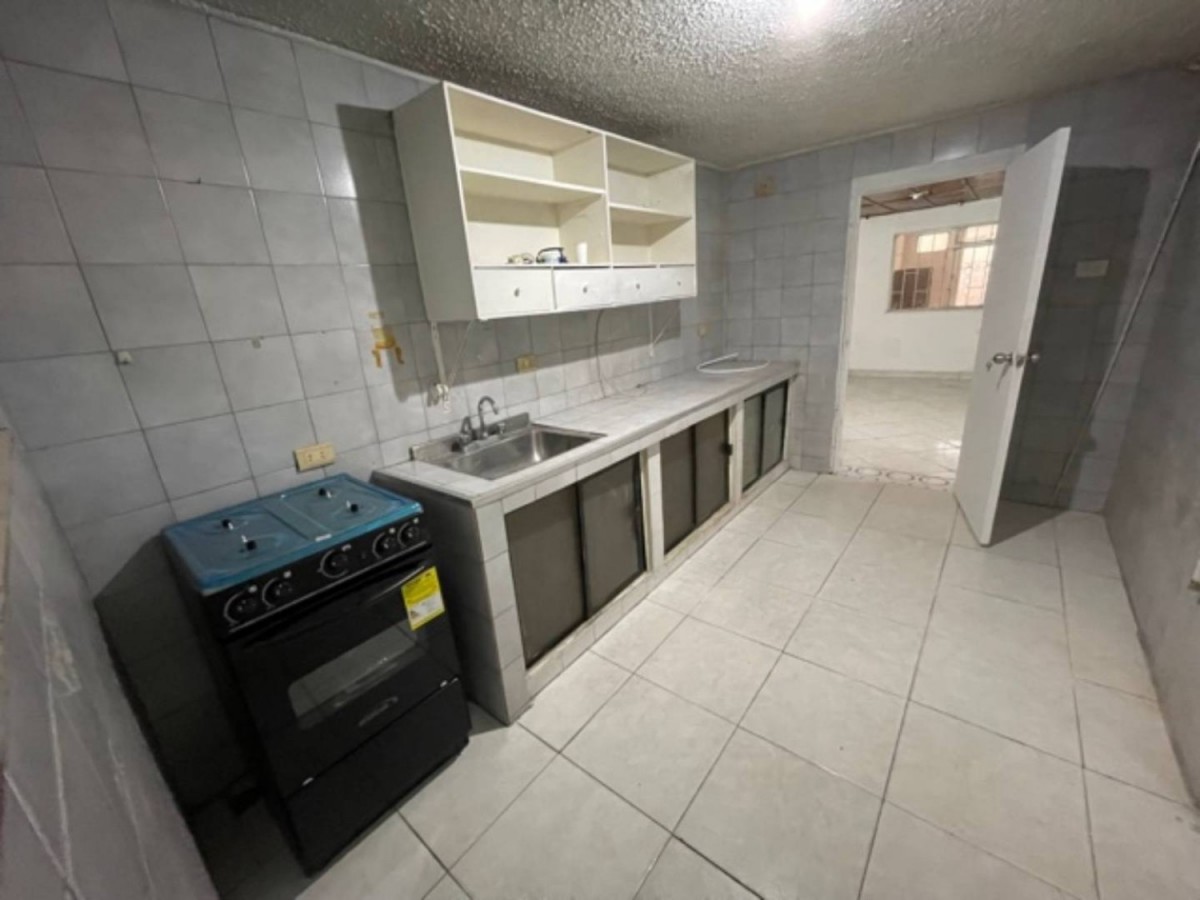 Casa en venta en Santa Isabel, Bogotá · foto 23 de 24