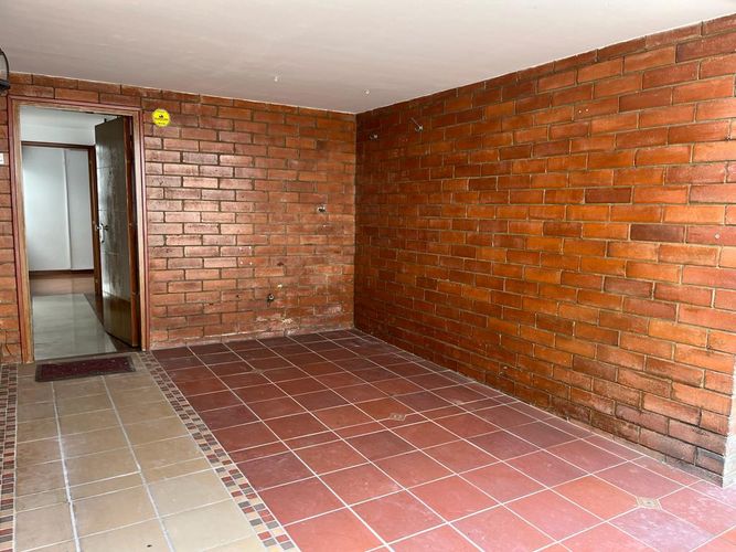 Casa de 4 alcobas en venta en Cedritos, Bogotá, 115 m² · foto 2 de 22