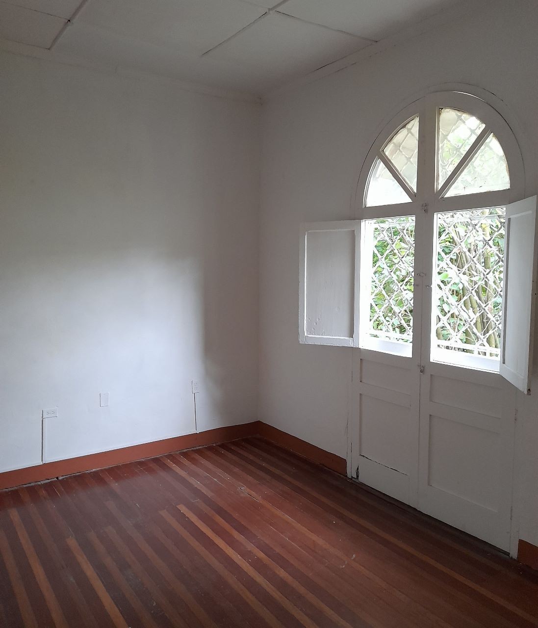 Casa en venta en Prado, Medellín 2