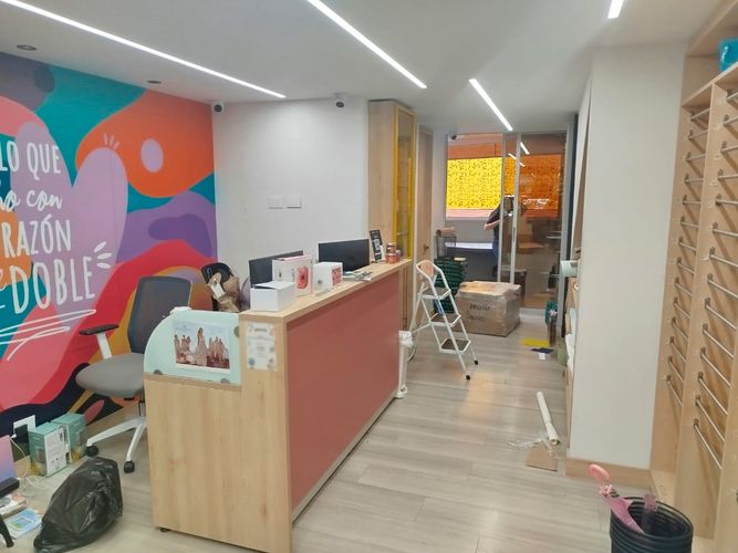 Local en arriendo en El Poblado, Medellín, 100 m² · foto 2 de 10
